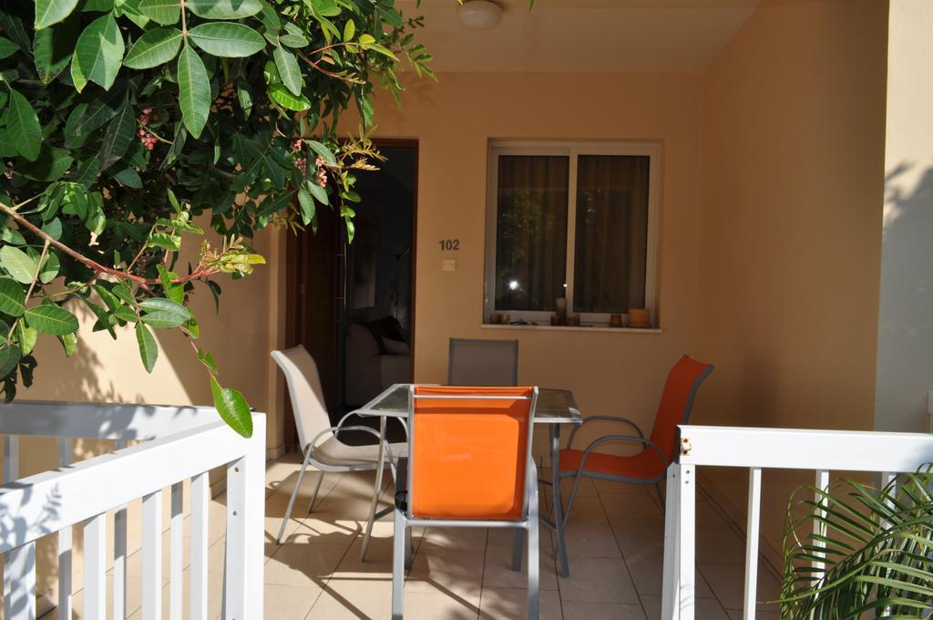 Sunset Garden Villa เปร์โวเลีย ภายนอก รูปภาพ